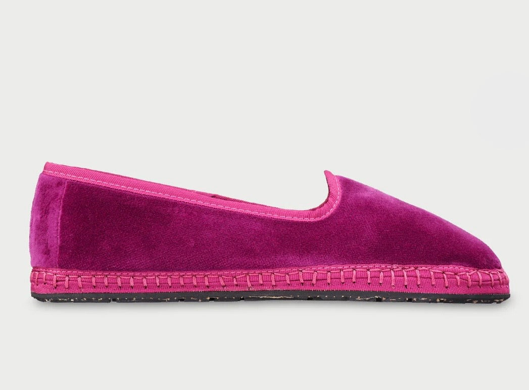 VELVET SLIPPER