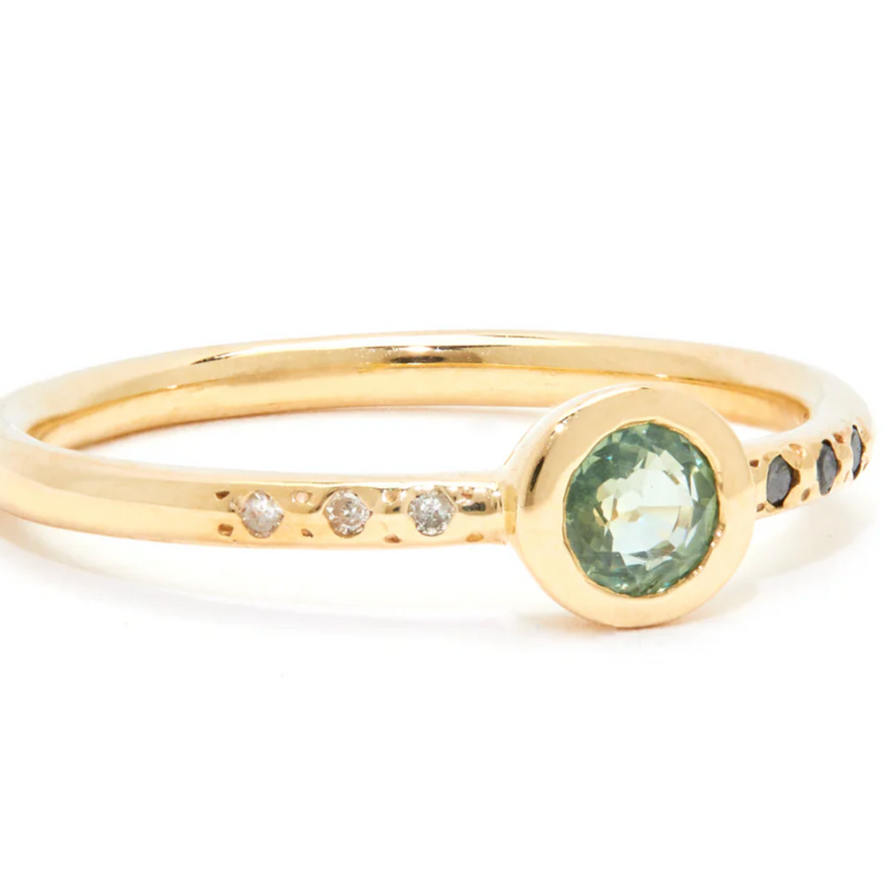 MIDDAY GREEN SAPPHIRE RING